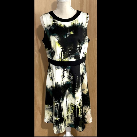 Nine West Aline Dress - EUC - Picture 2 of 4